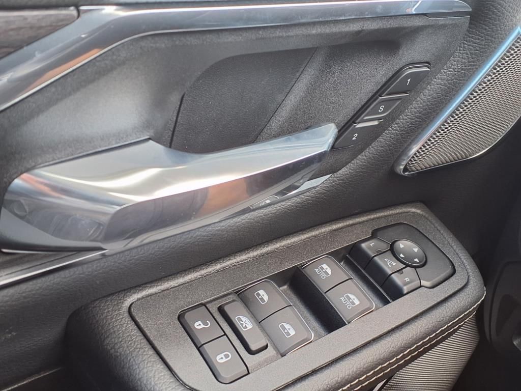 2026 Ram 1500 Laramie - 8