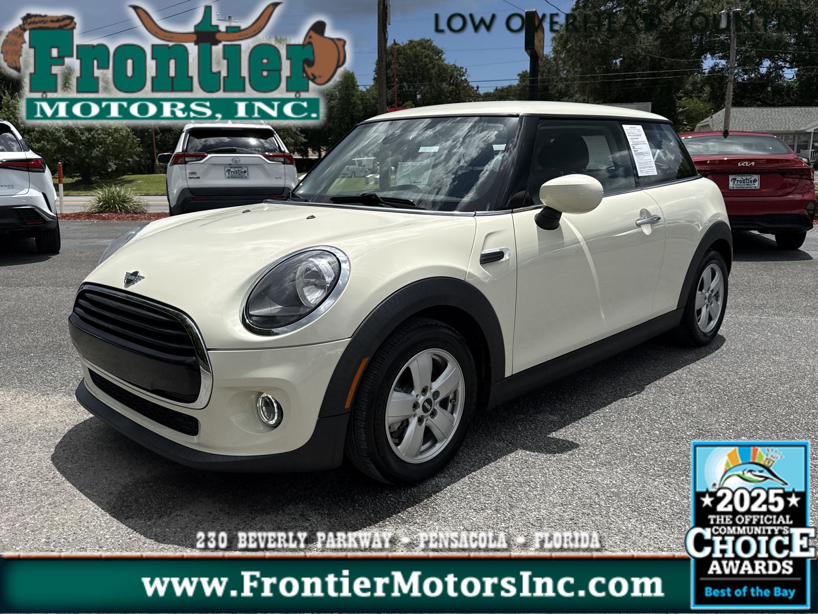 Pepper White 2021 MINI Cooper Hatchback Front-Wheel Drive 7-Speed Automatic