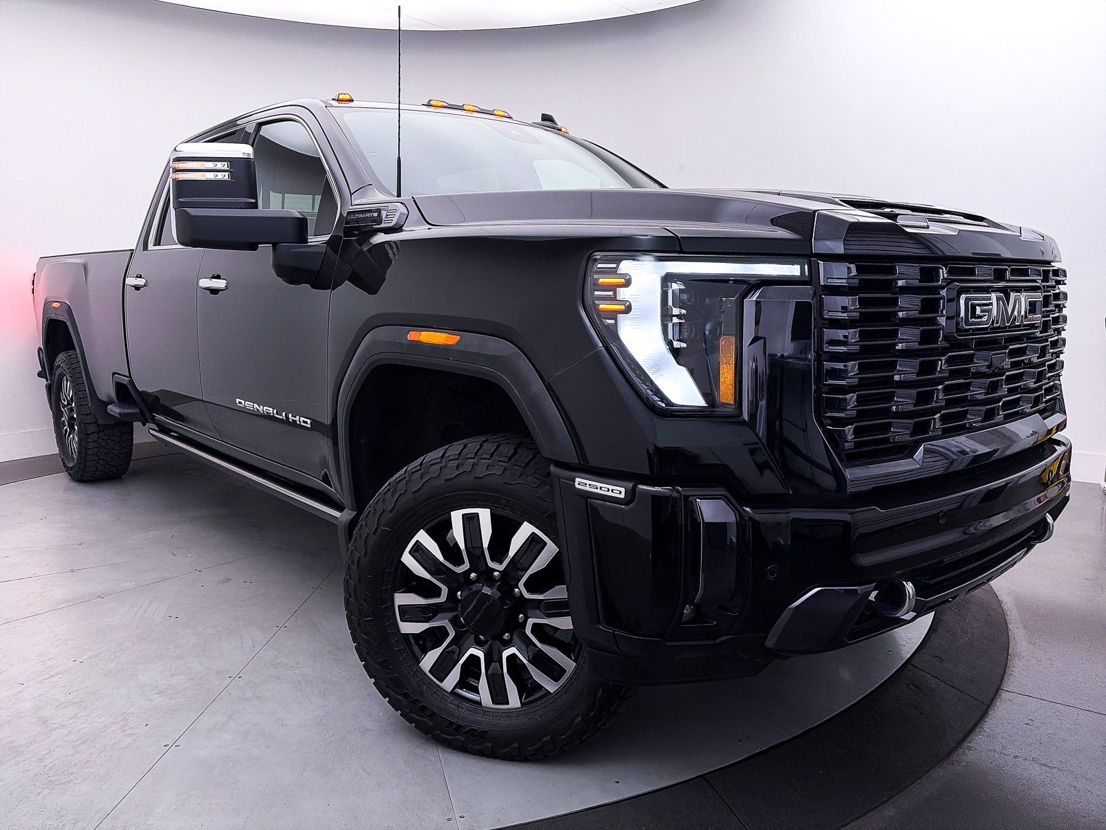 2024 GMC Sierra 2500HD Denali Ultimate