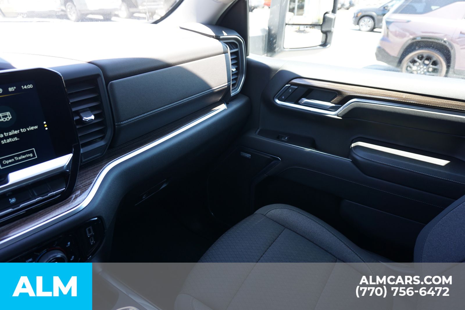 Used 2022 White Chevrolet RST image 46
