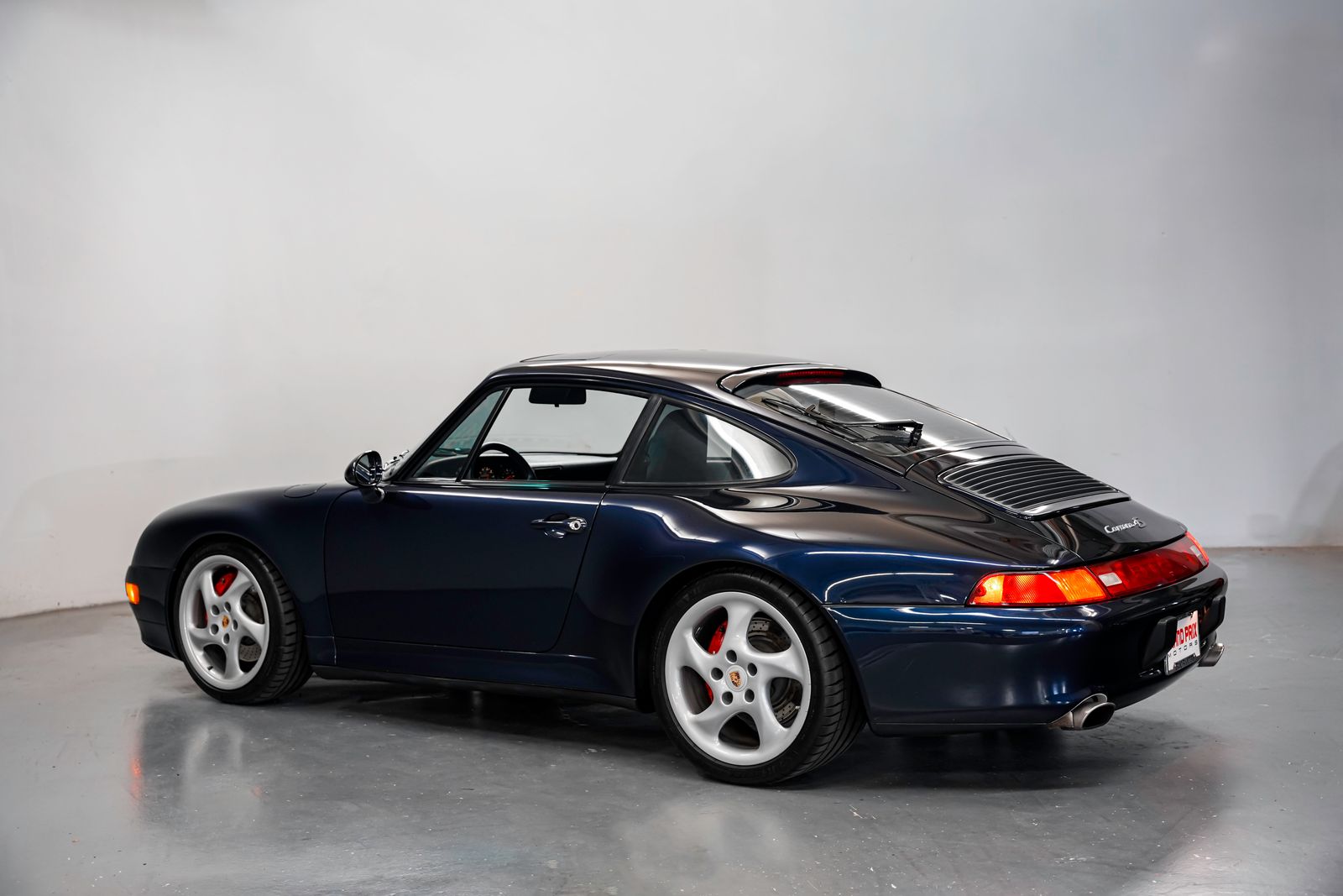 1996 Porsche 911 Carrera 4S — photo 8