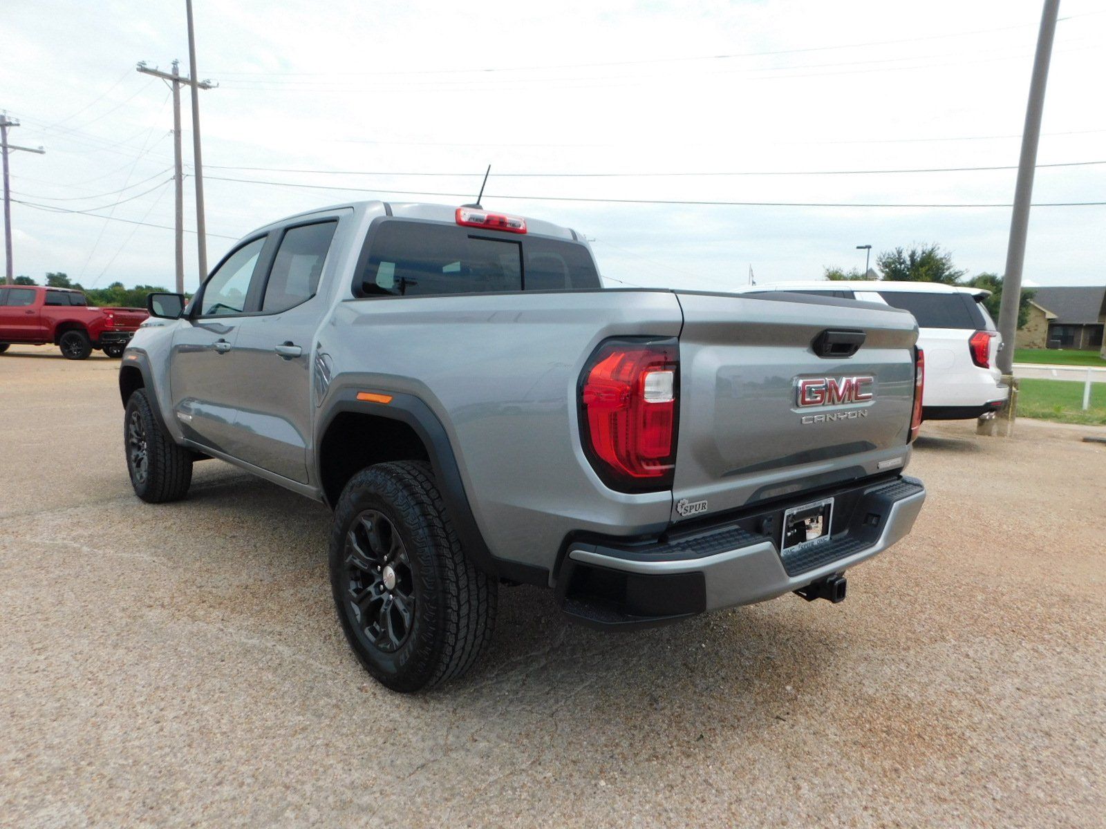 2024 GMC Canyon Elevation 3