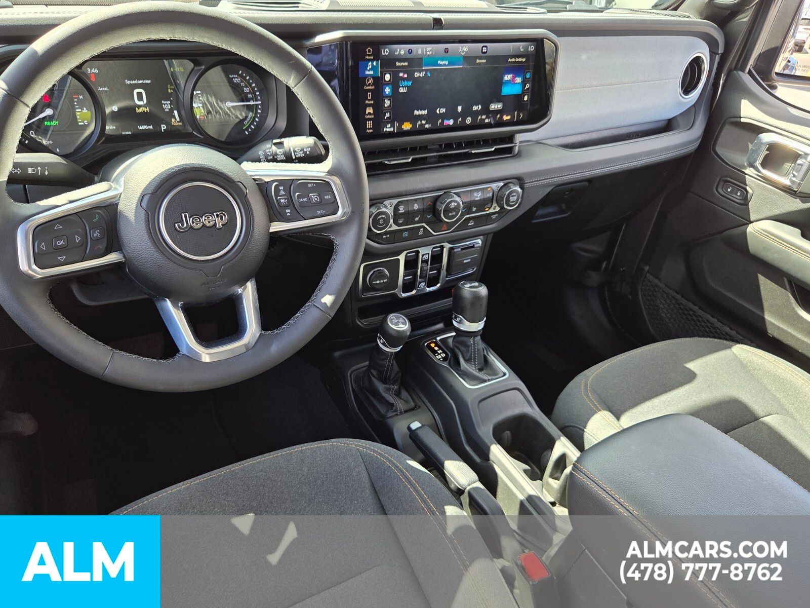 View vehicle photo 7