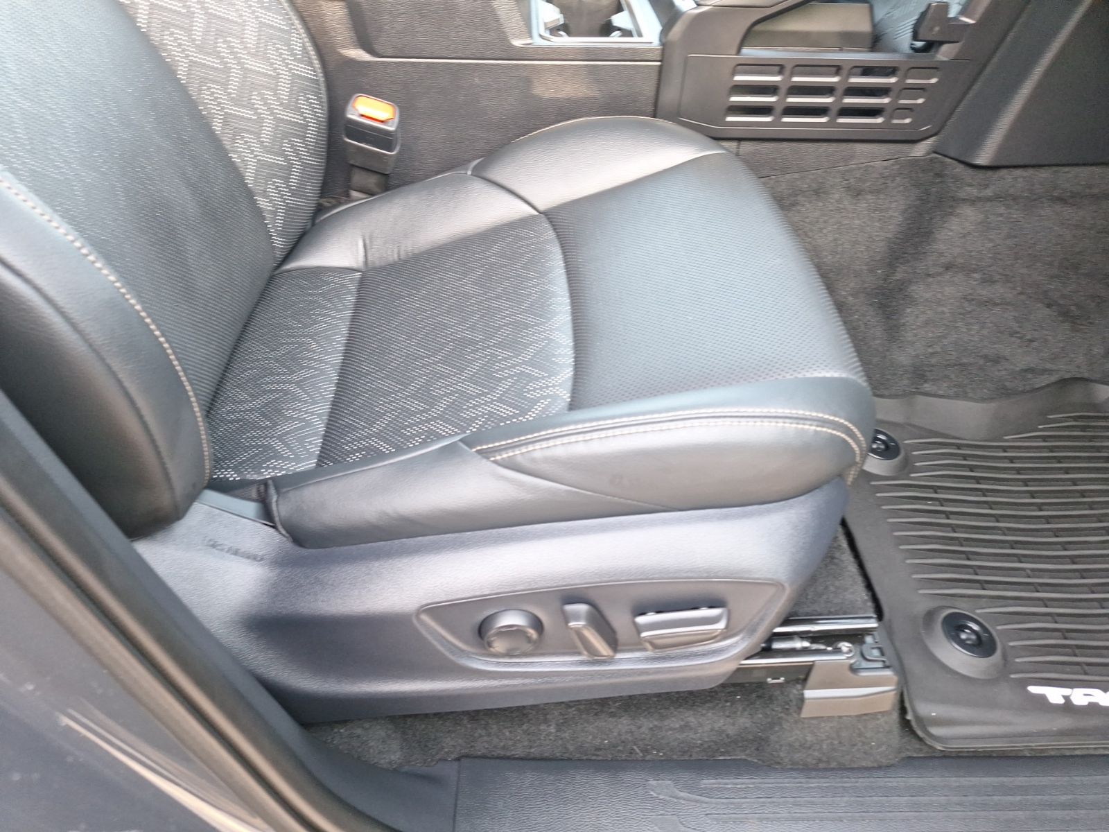 car-gallery-32