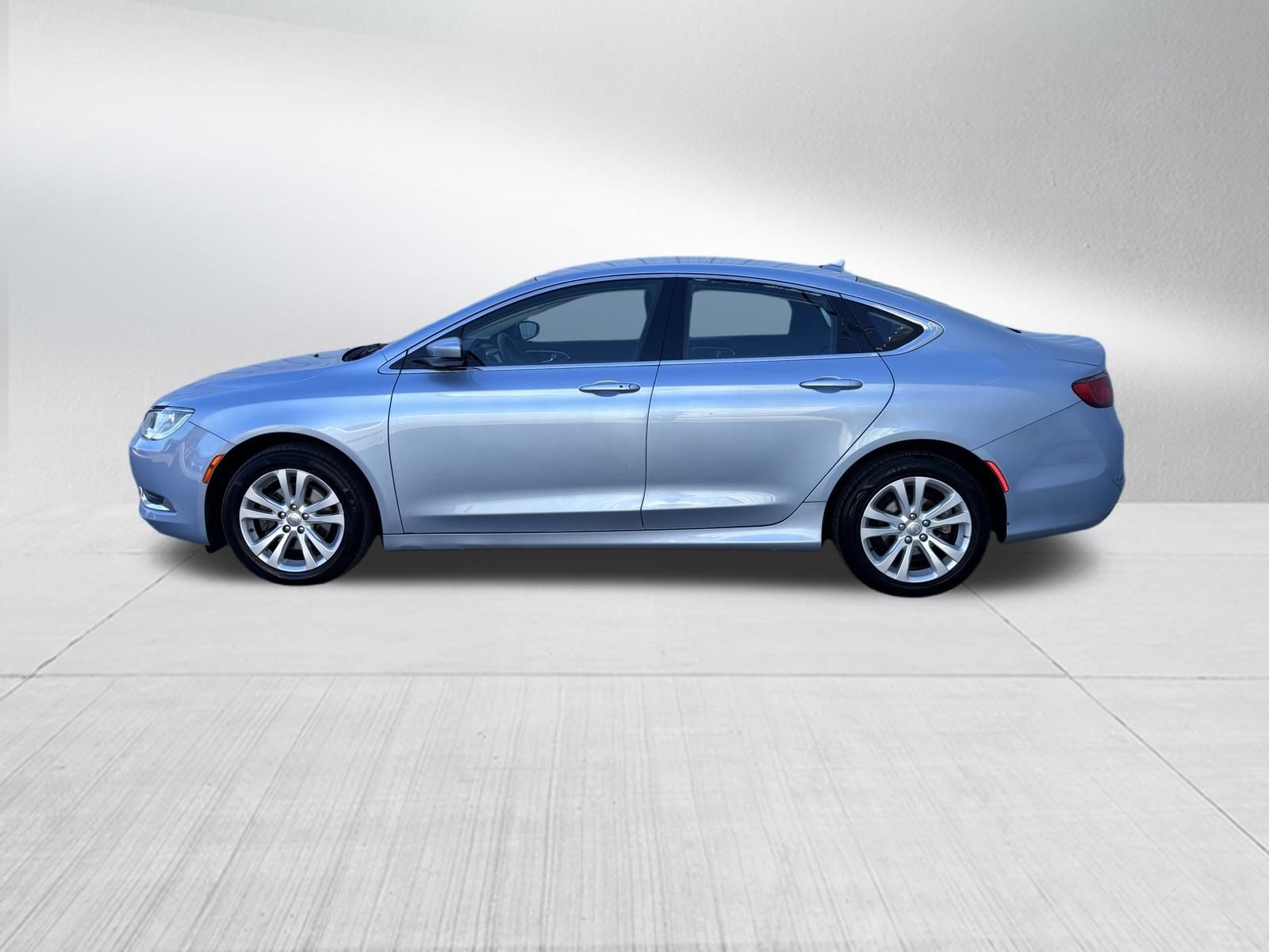Used Car 2015 Chrysler 200  Limited For Sale Under $10,000 In Austin, Texas
