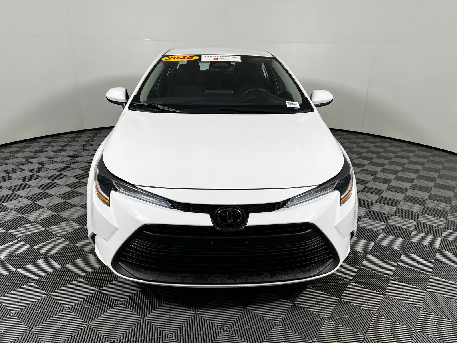 Thumbnail: 2025 Toyota Corolla - 2