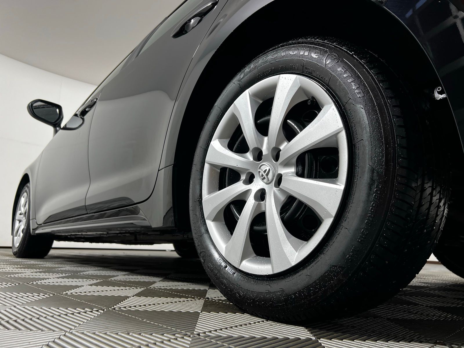 Thumbnail: 2025 Toyota Corolla - 23