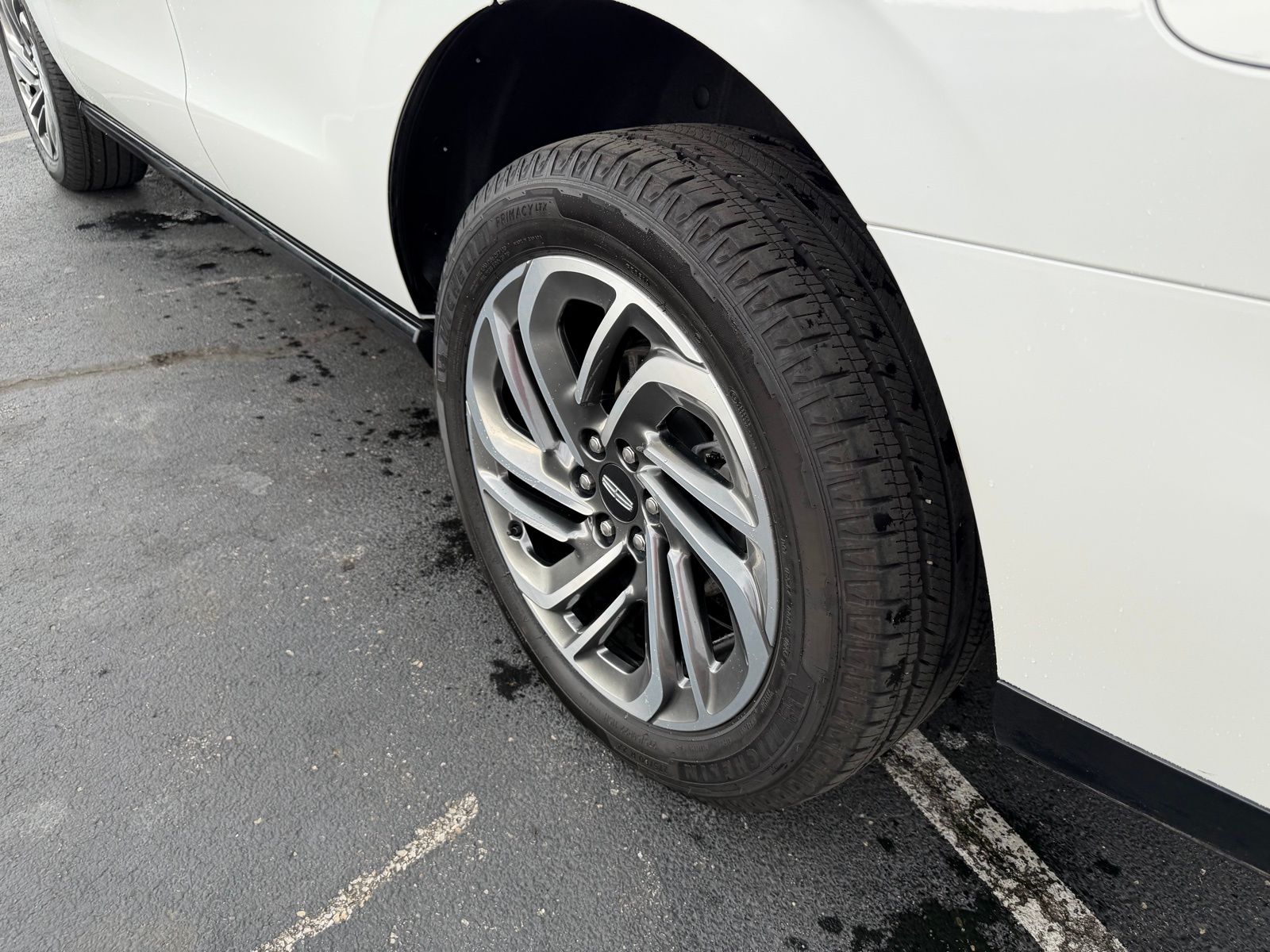 2025 Lincoln Navigator image 11