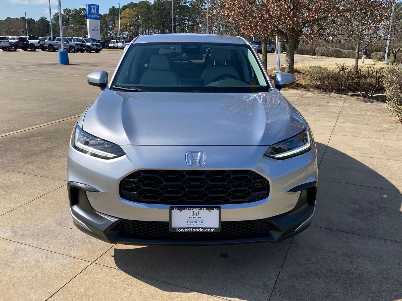 View vehicle photo 2