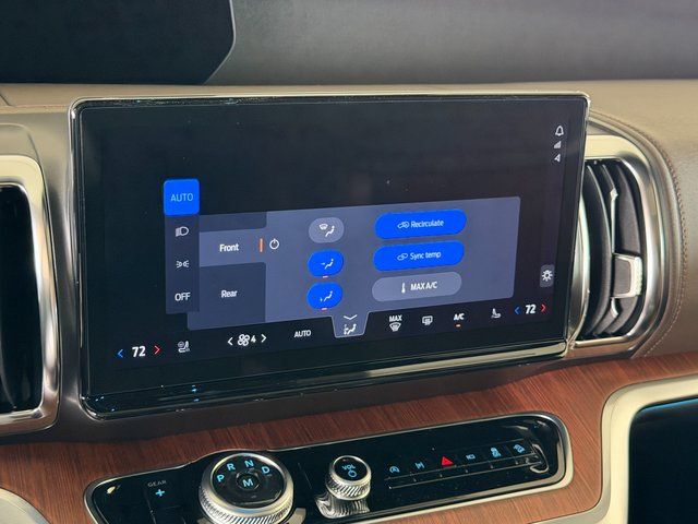 New 2027 Agate Black Metallic Ford King Ranch image 29