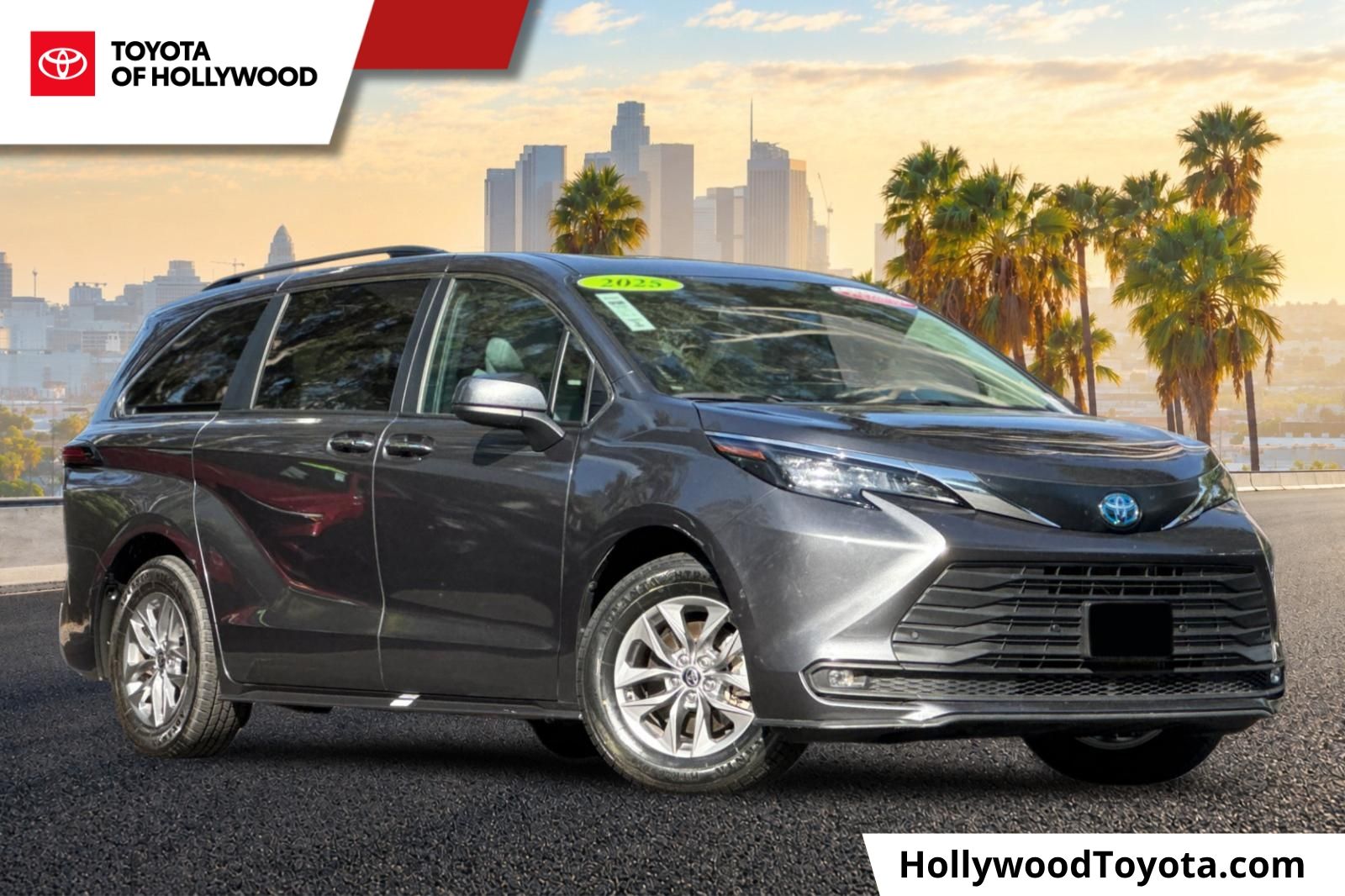 Magnetic Gray Metallic 2025 Toyota Sienna Minivan Front-Wheel Drive Continuously Variable Transmission