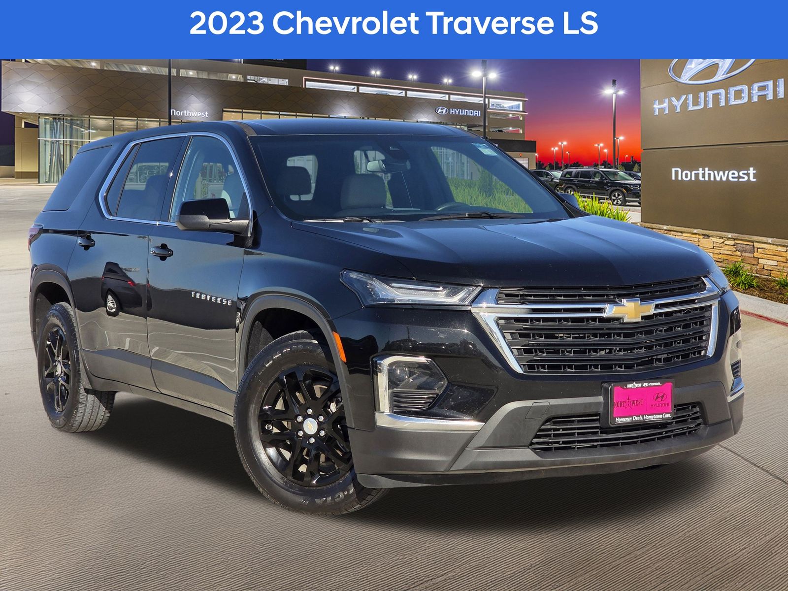 2023 Chevrolet Traverse LS FWD