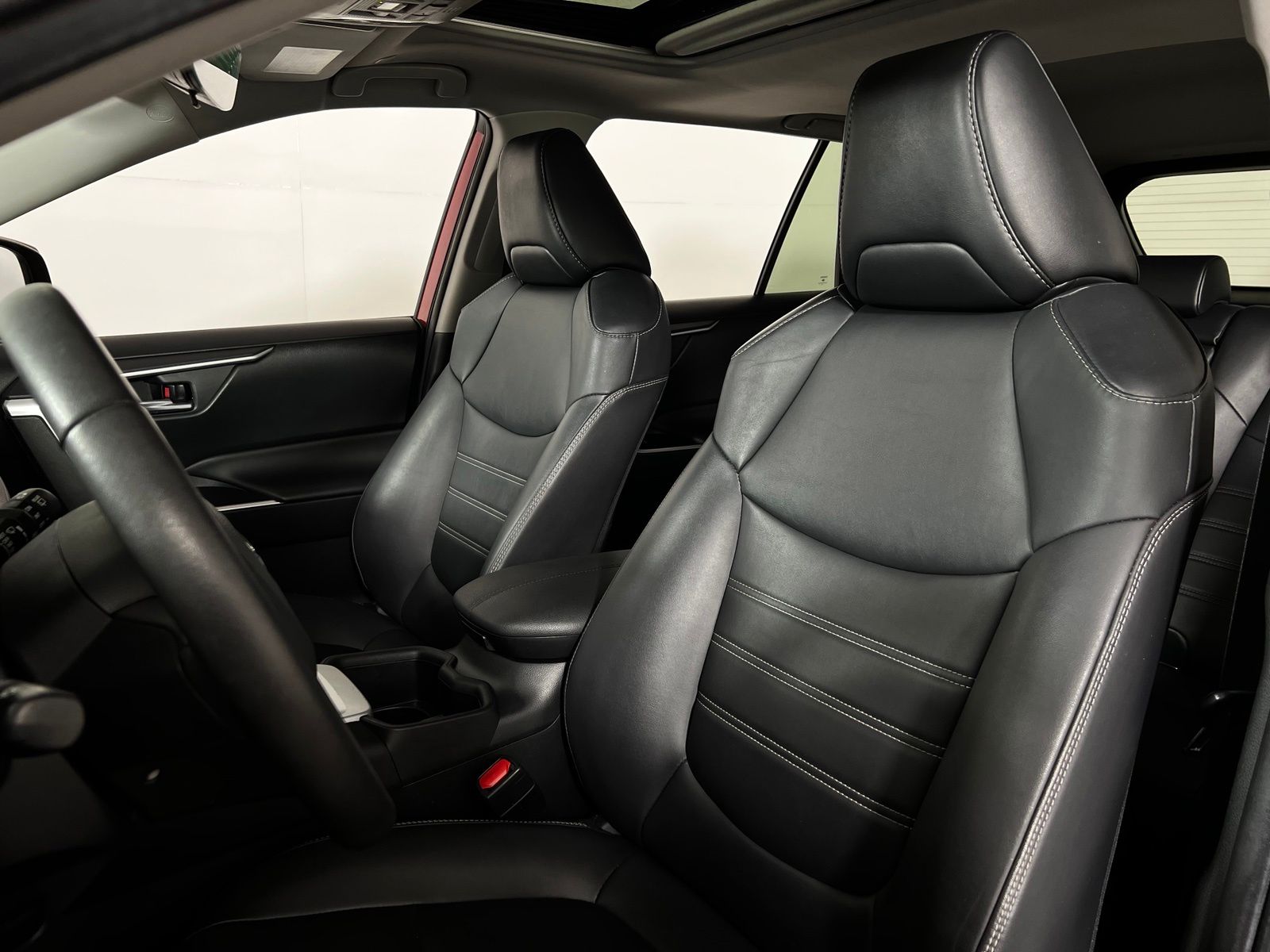 Thumbnail: 2023 Toyota RAV4 - 13