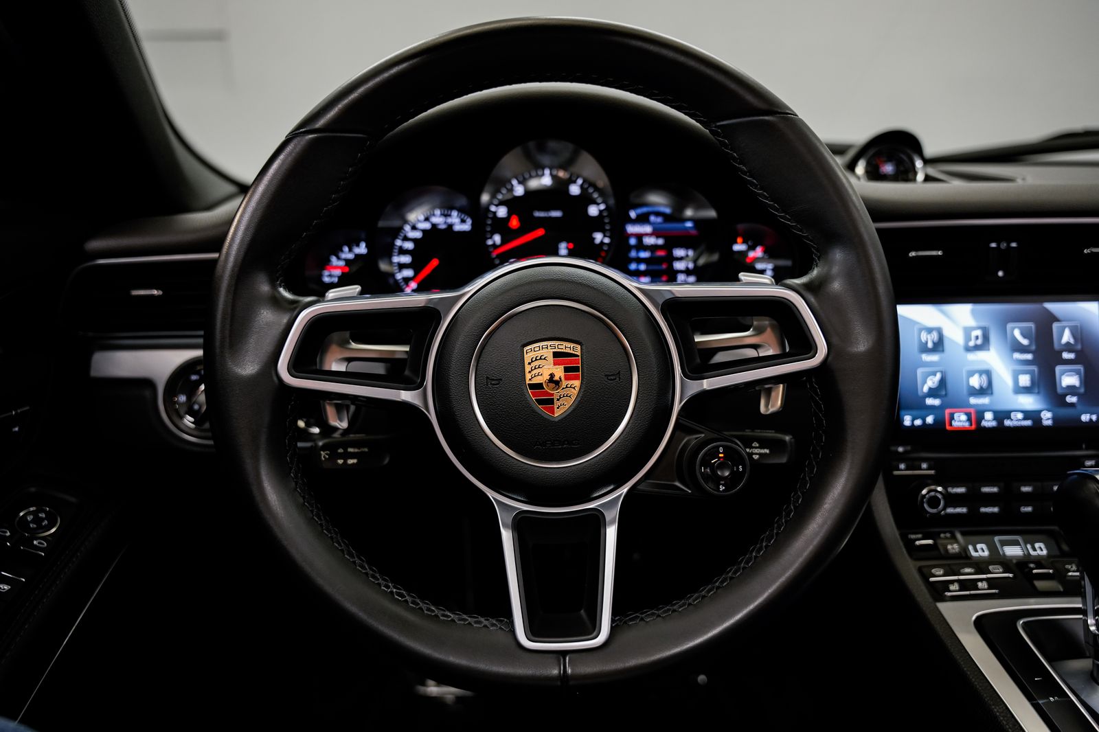 2017 Porsche 911 Carrera — photo 9