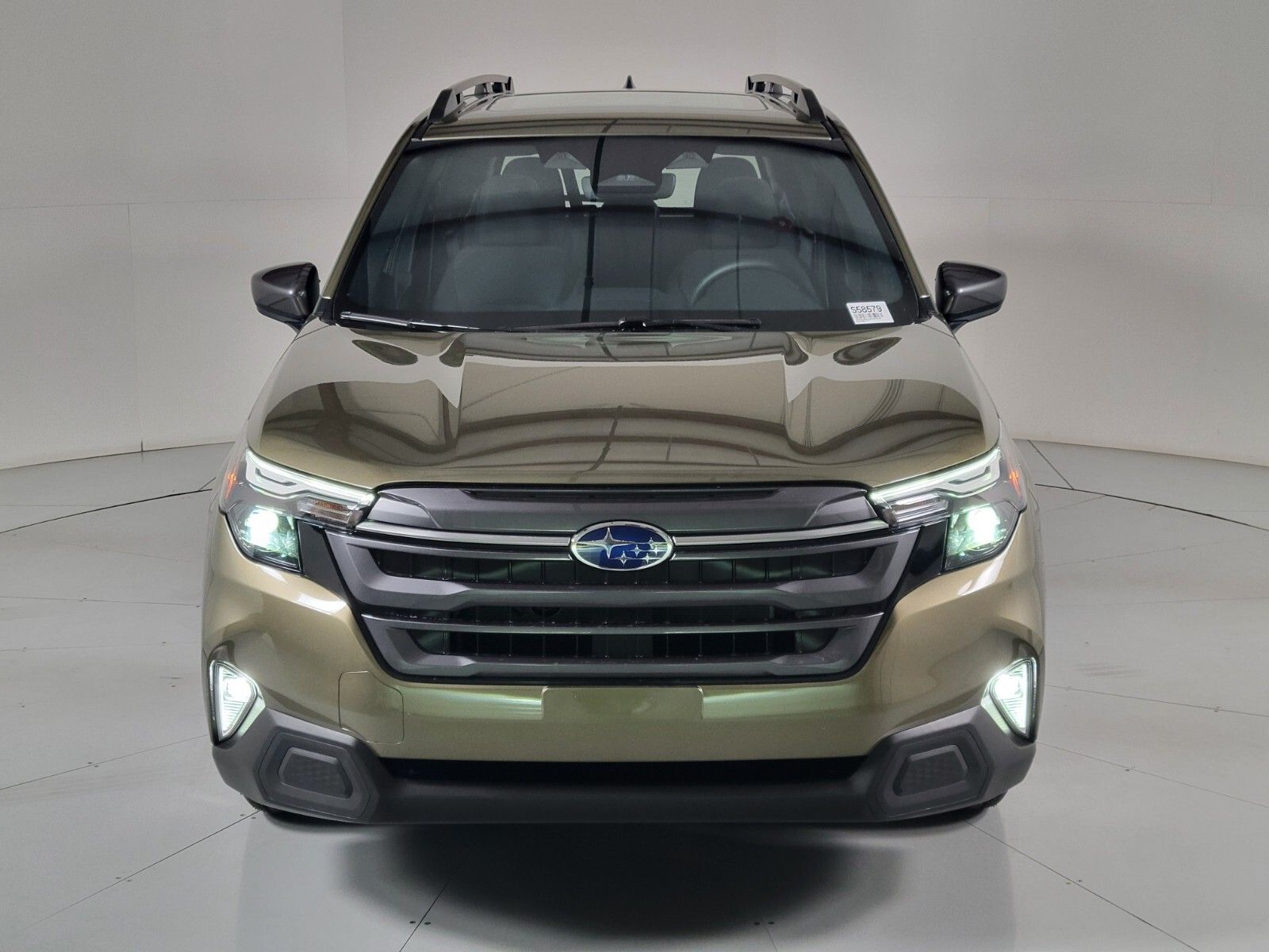 2025 Subaru Forester Premium 8