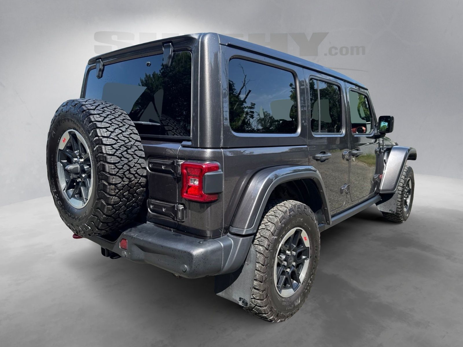 Used 2020 Granite Crystal Clearcoat Metallic Jeep Unlimited Rubicon image 10
