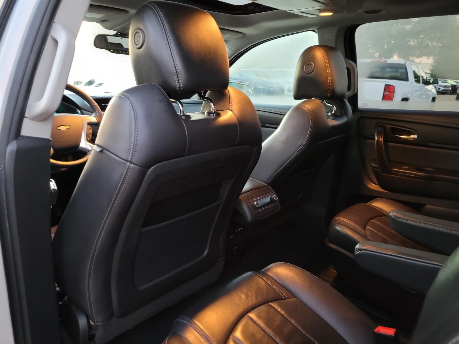 used 2015 Chevrolet Traverse car, priced at $8,700