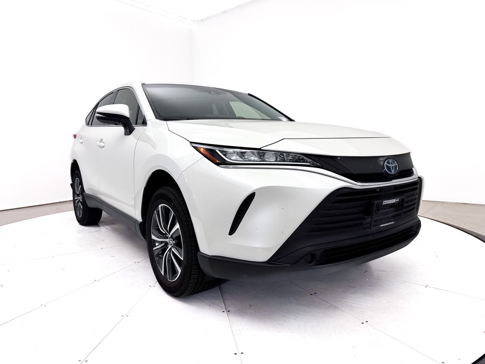 2022 Toyota Venza LE