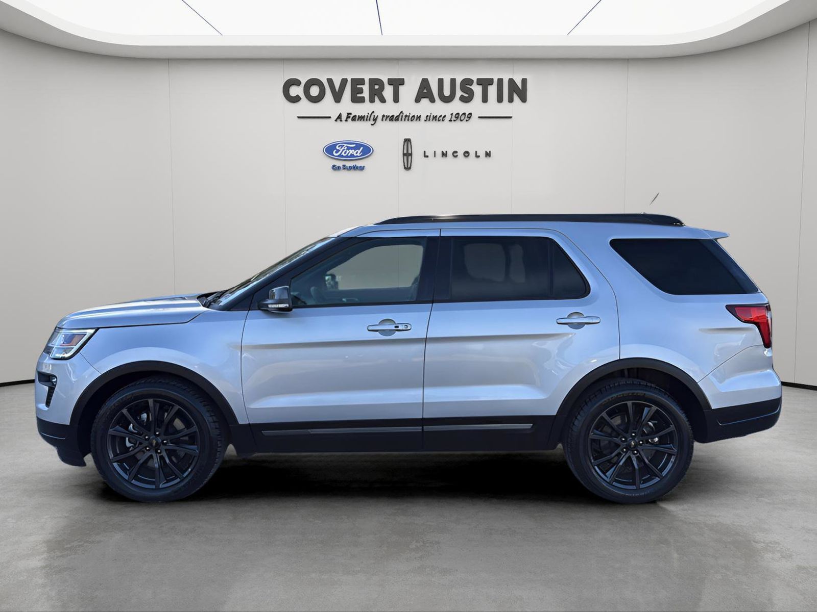 Used Car 2018 Ford Explorer  Xlt For Sale Under $20,000 In Austin, Texas