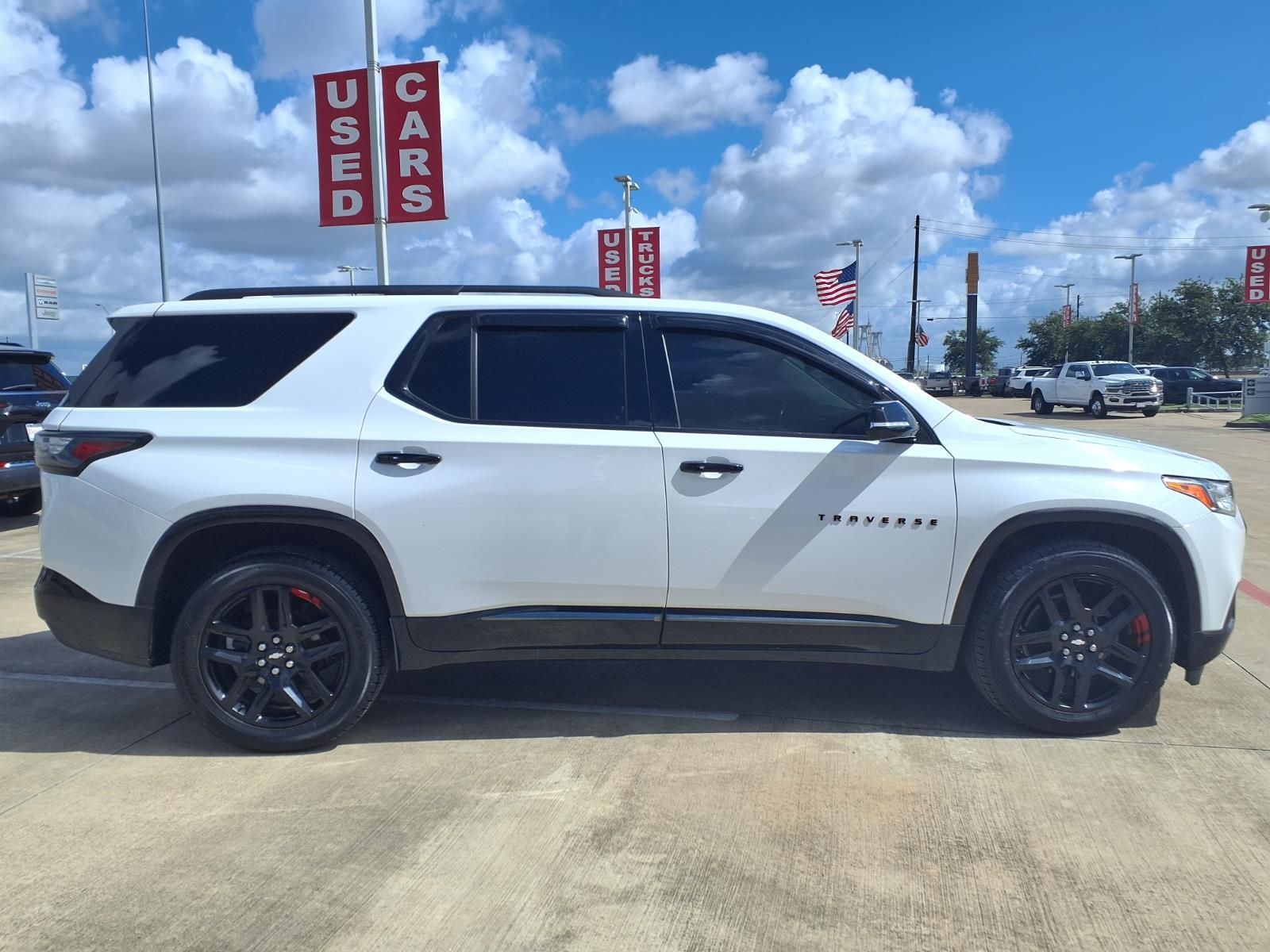 2019 Chevrolet Traverse Premier White at DeMontrond Gulf Freeway