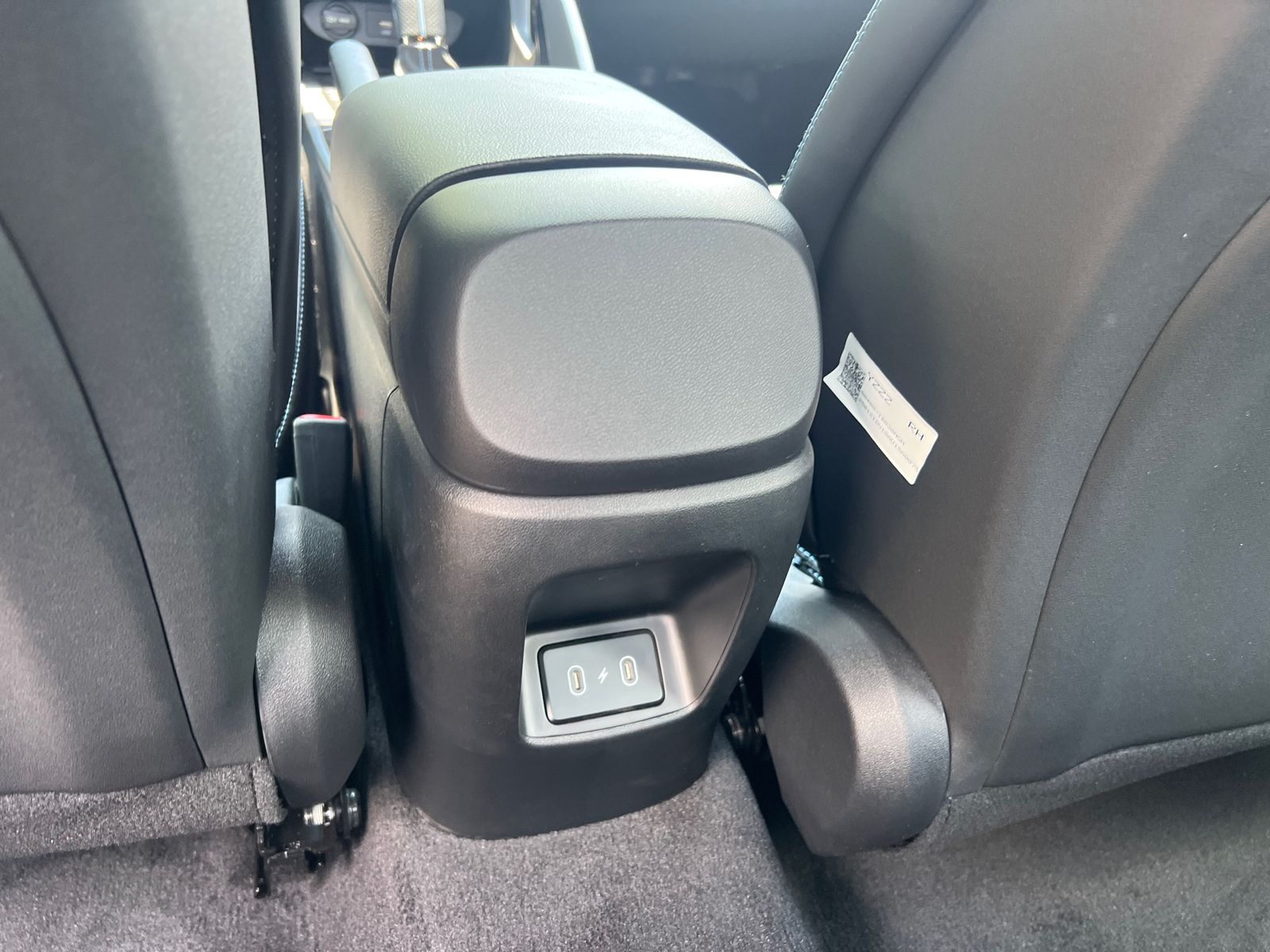 2025 Hyundai Elantra N Base photo 14