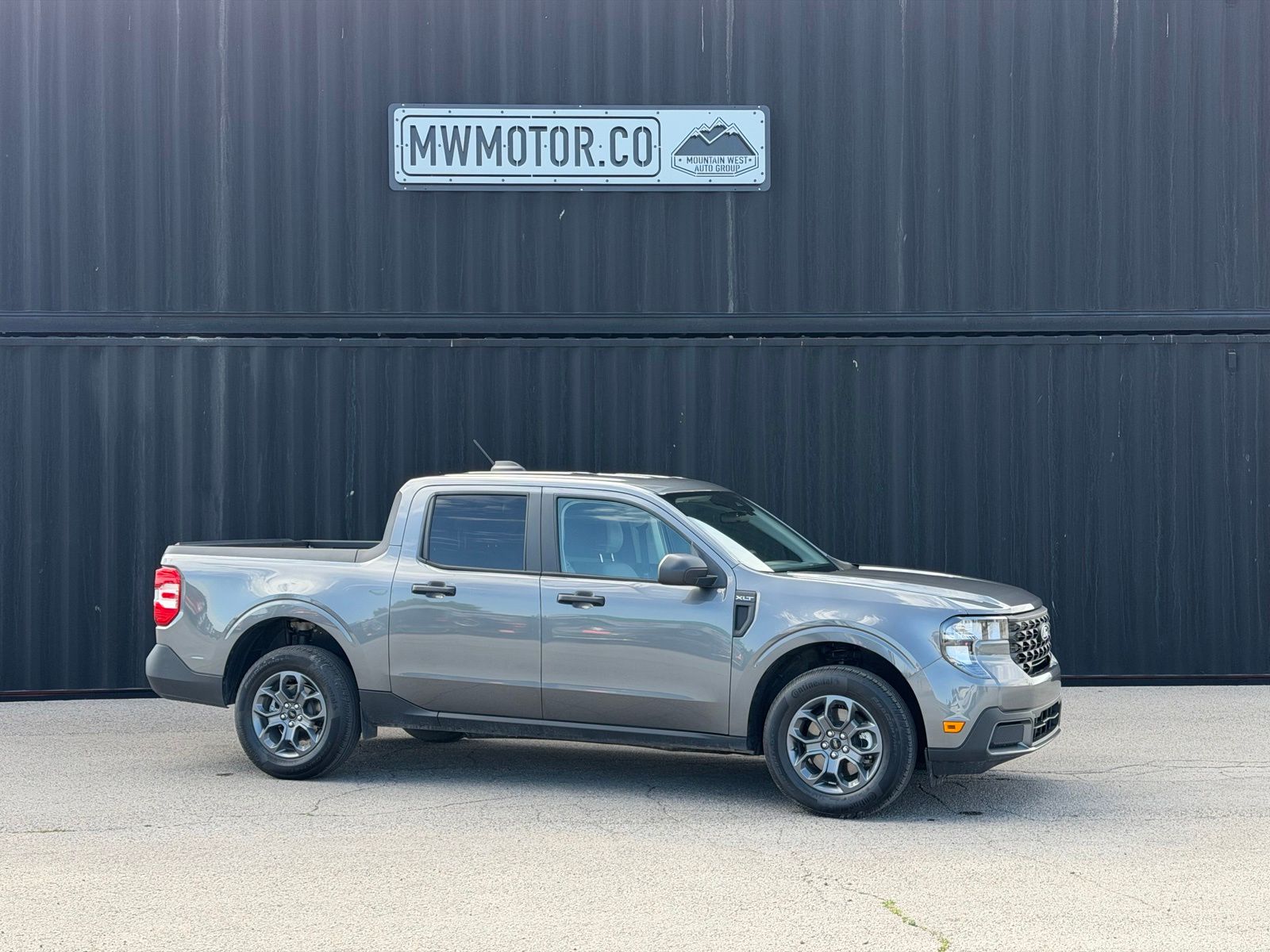 Carbonized Gray Metallic 2025 Ford Maverick Pickup Truck All-Wheel Drive 8-Speed Automatic