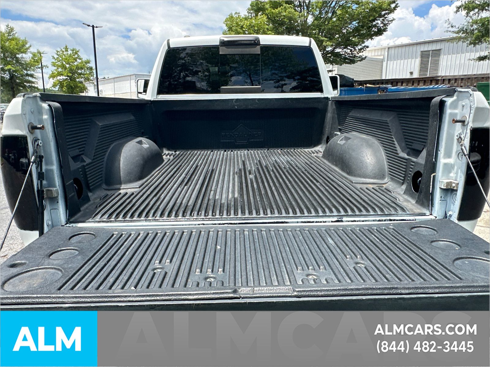 Used 2017 Blue Ram SLT image 38
