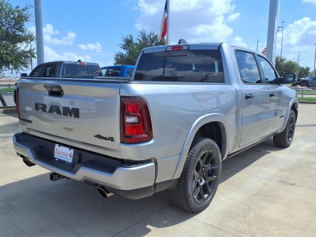 2026 Ram 1500 Laramie - 3