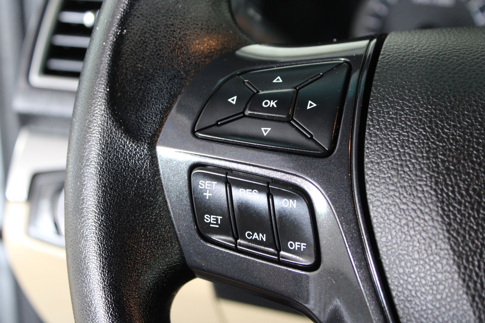 Used 2016 Silver Ford Base image 27