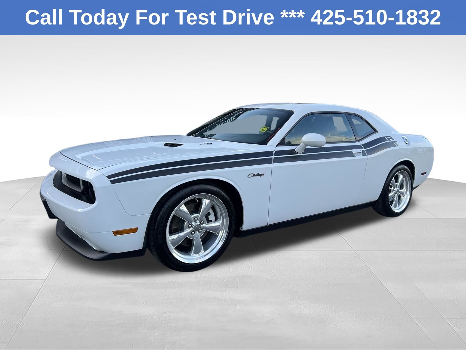 Bright White Clearcoat 2012 Dodge Challenger Coupe Rear-Wheel Drive 5-Speed Automatic