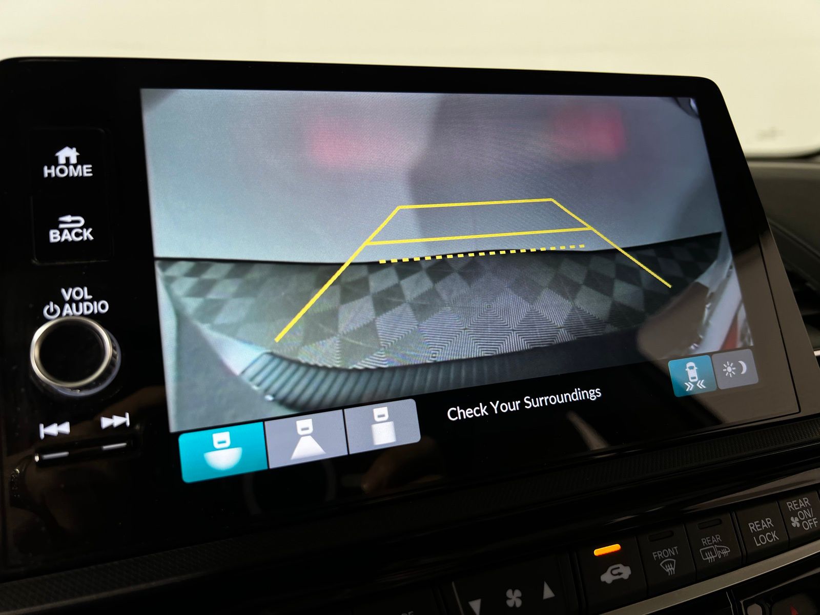 Thumbnail: 2025 Honda Odyssey - 20