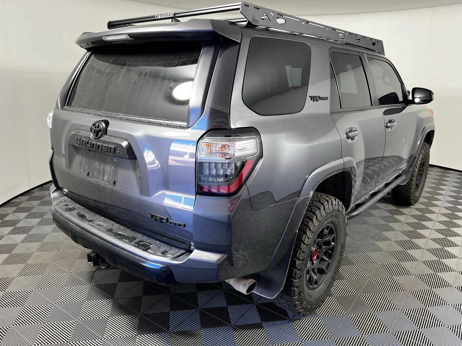 Thumbnail: 2022 Toyota 4Runner - 5