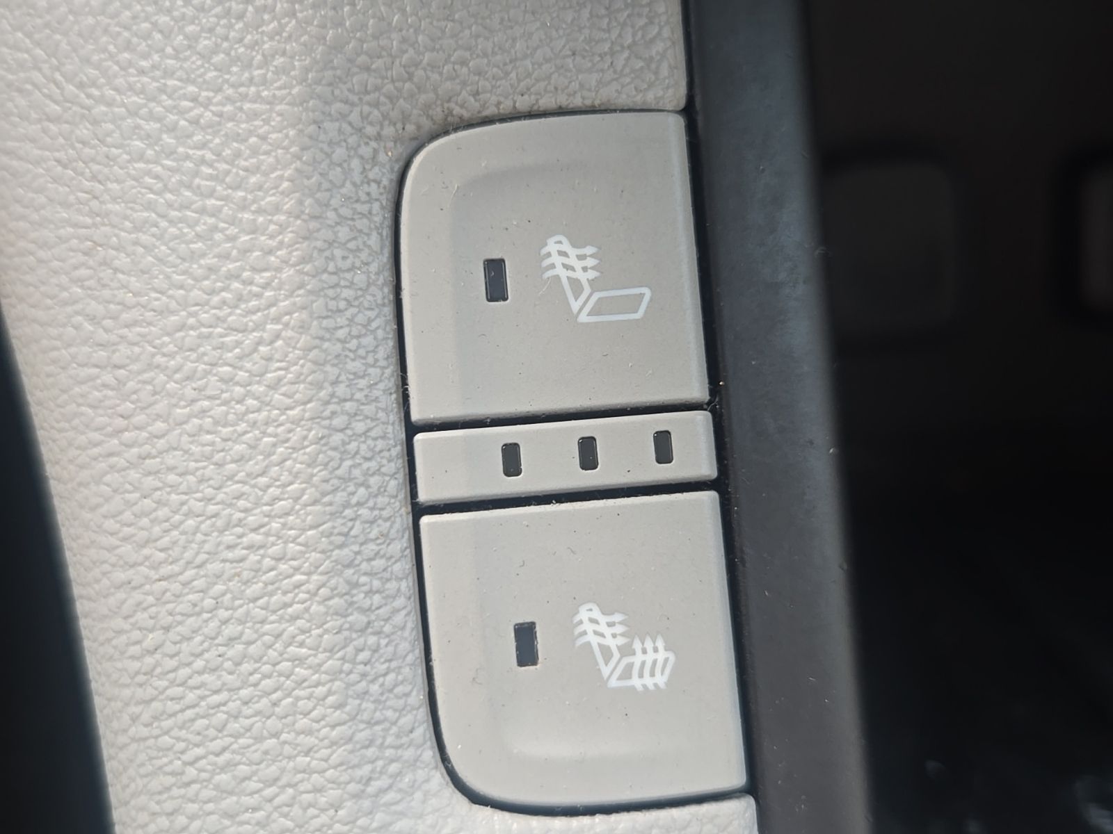 Used 2019 White GMC SLT-1 image 44