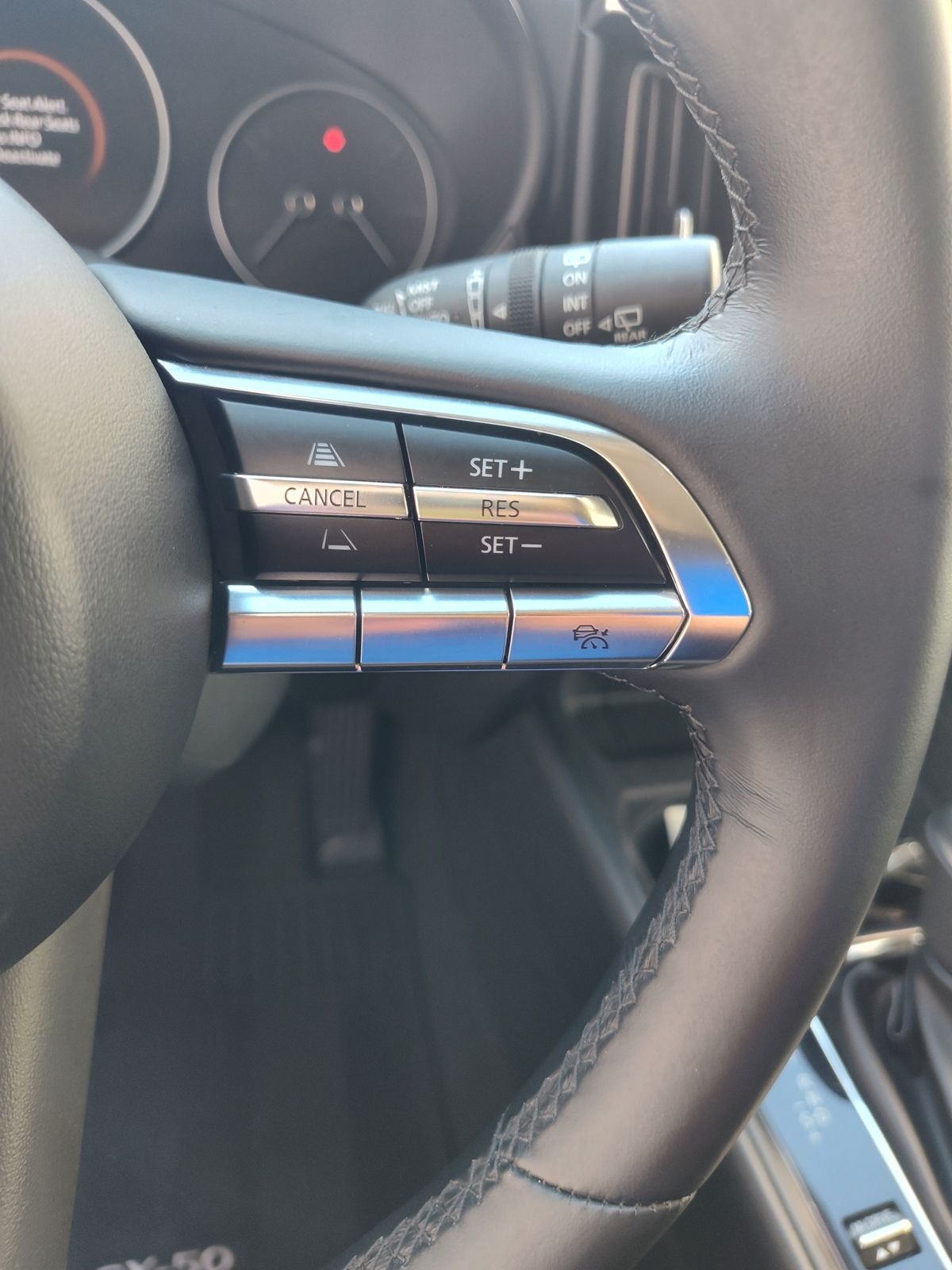 2025 Mazda CX-50 Premium Plus - Photo 11