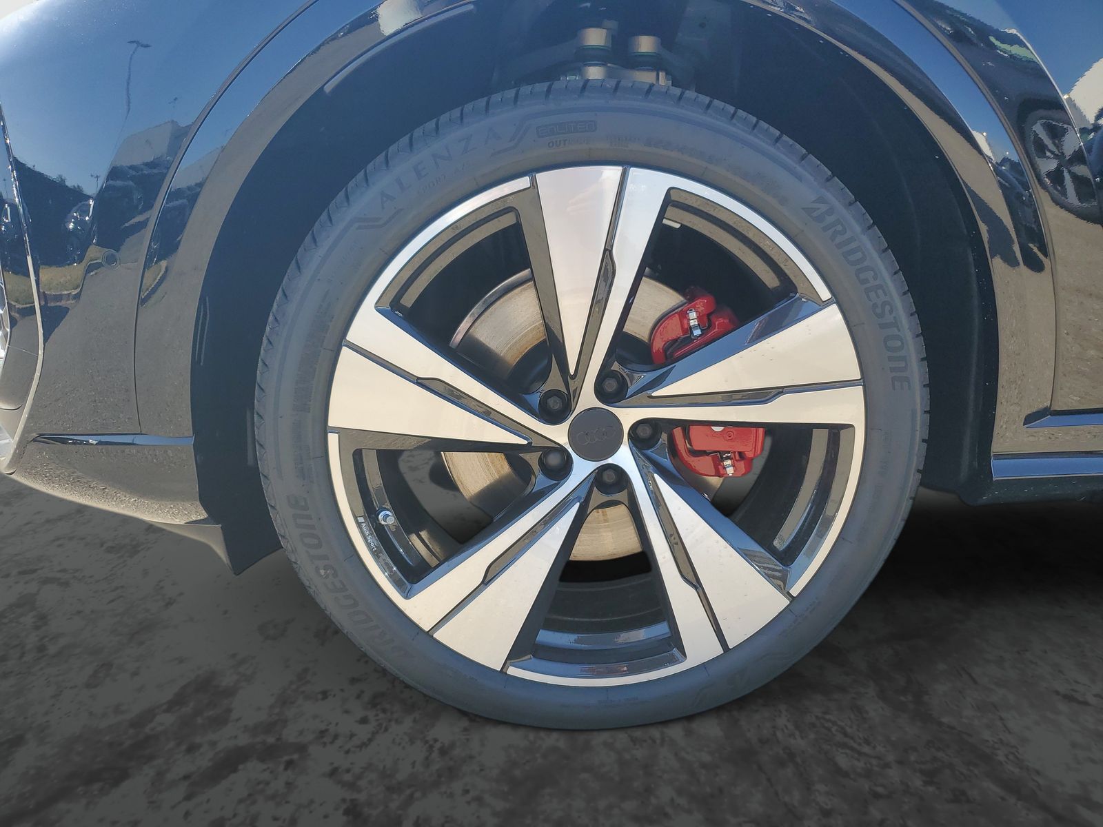 Vehicle photo