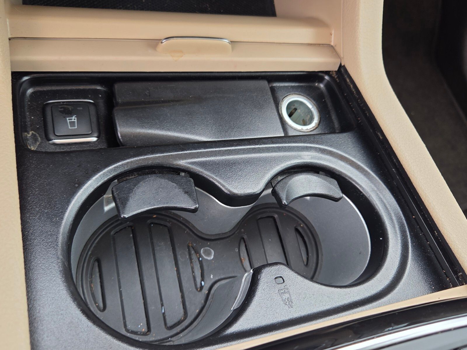 Used 2017  Mercedes-Benz GLE 350 image 25