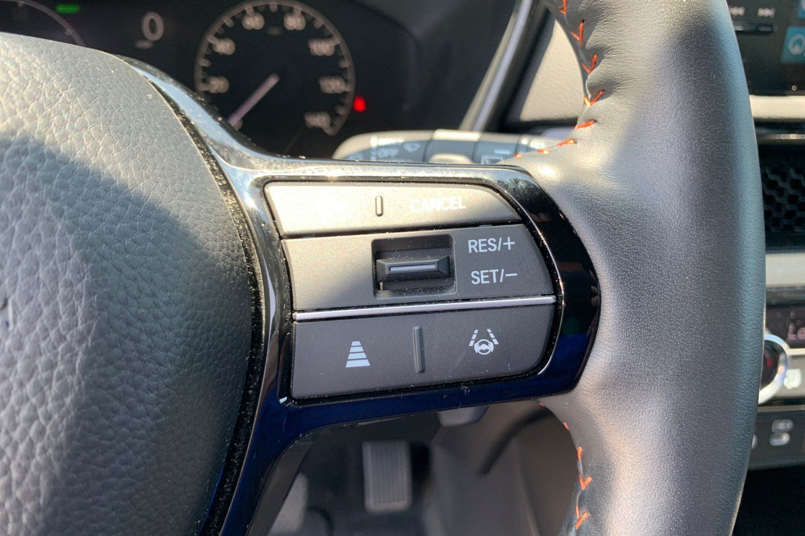 Certified Used 2024 Gray Honda Sport Touring image 31