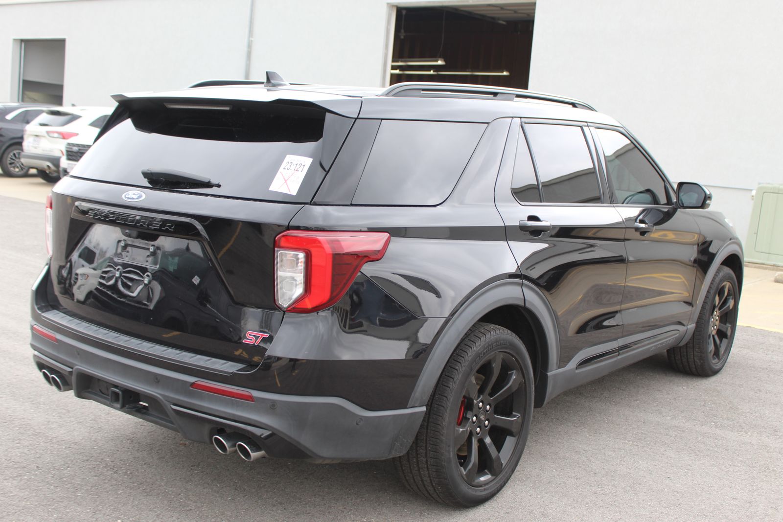 View vehicle photo 6