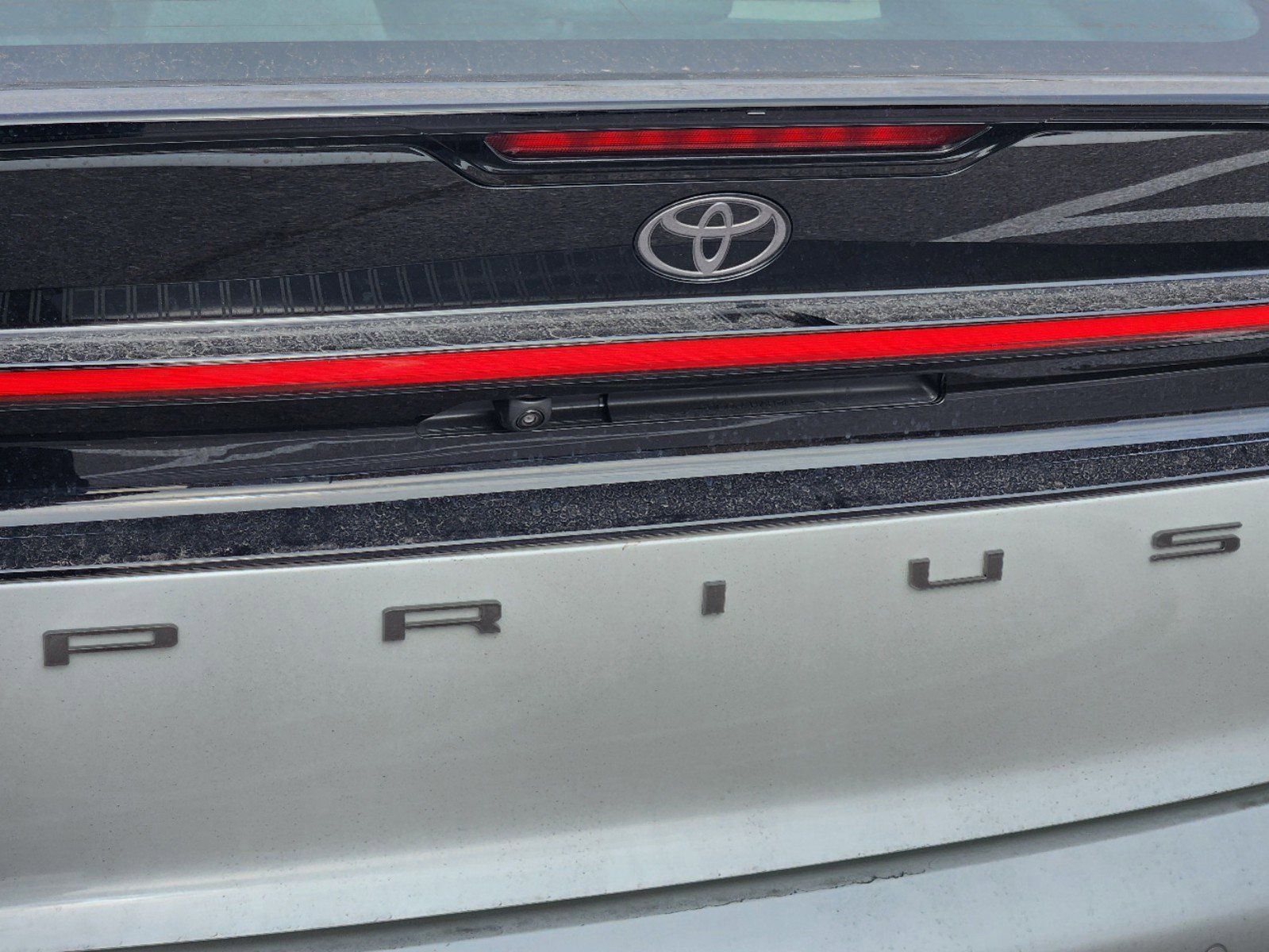 2024 Toyota Prius Four 8