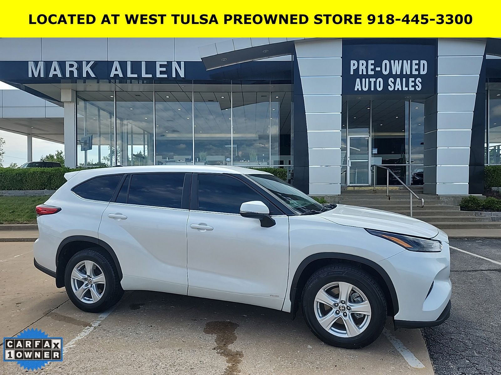 2023 Toyota Highlander Hybrid LE AWD's photo
