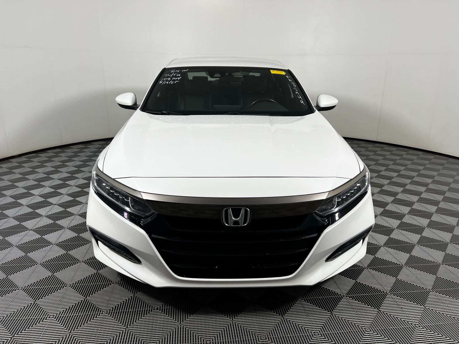 2019 Honda Accord Sport 2