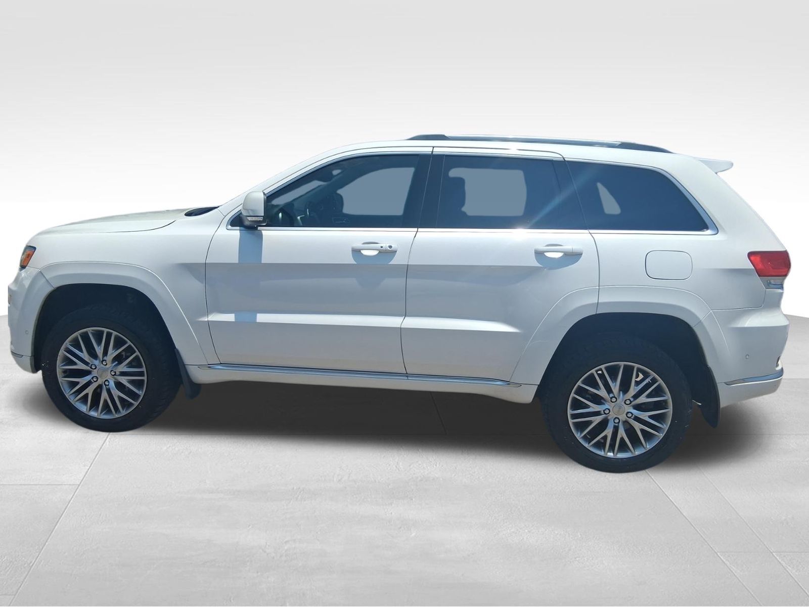 Used Car 2018 Jeep Grand Cherokee  Summit For Sale Under $20,000 In Austin, Texas