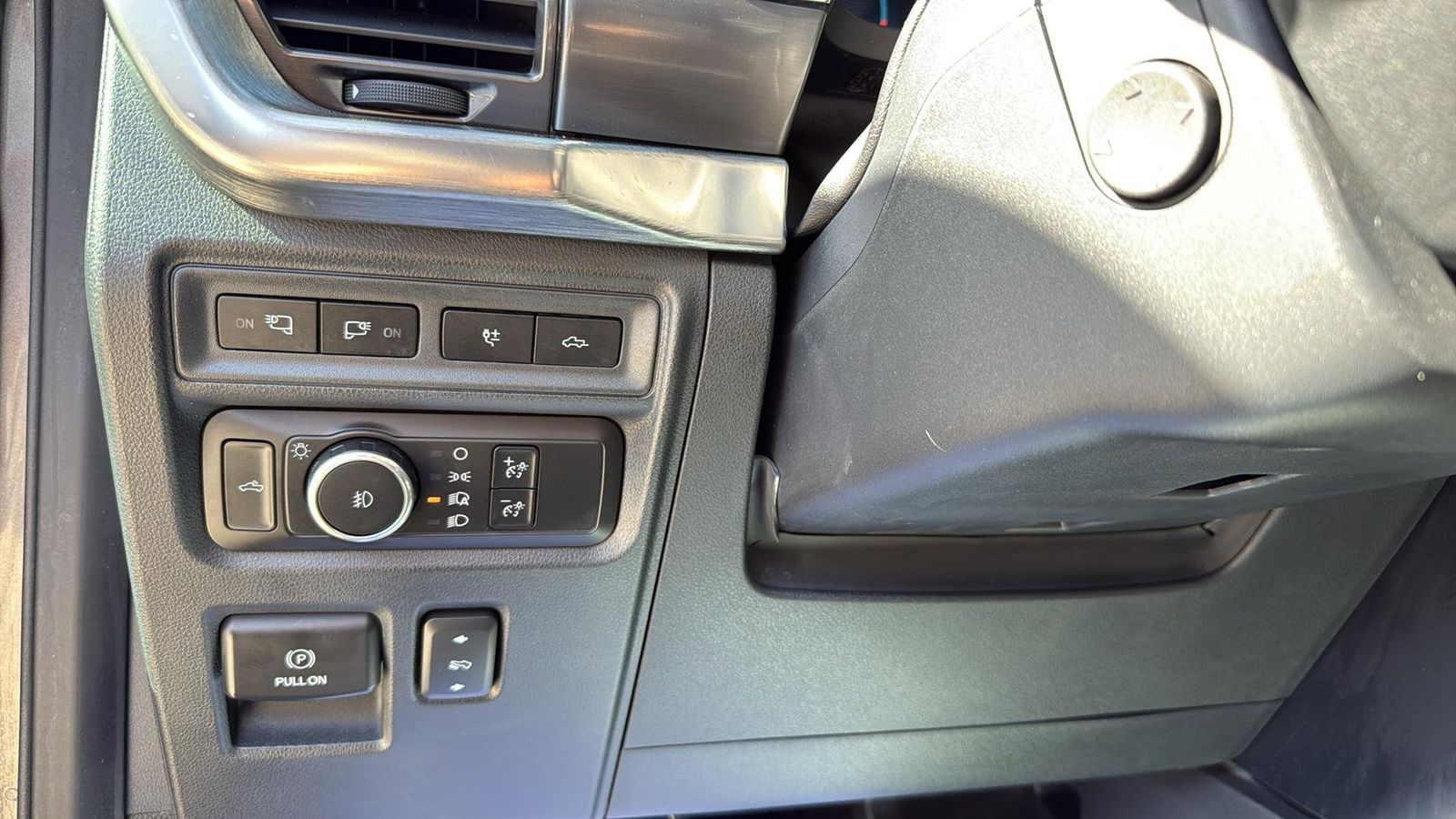 Used Car 2021 Ford F-150  Lariat For Sale Under $40,000 In Austin, Texas