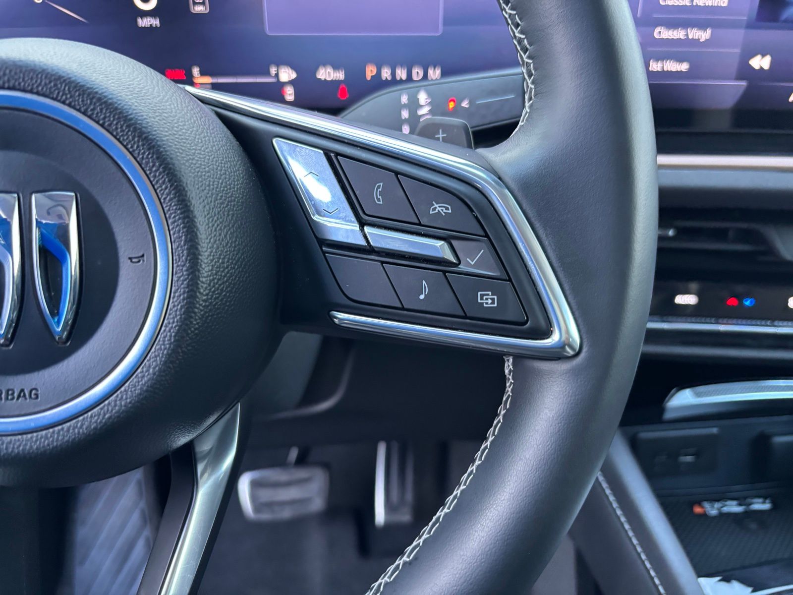 Used Car 2025 Buick Envision  Sport Touring For Sale Under $35,000 In Austin, Texas