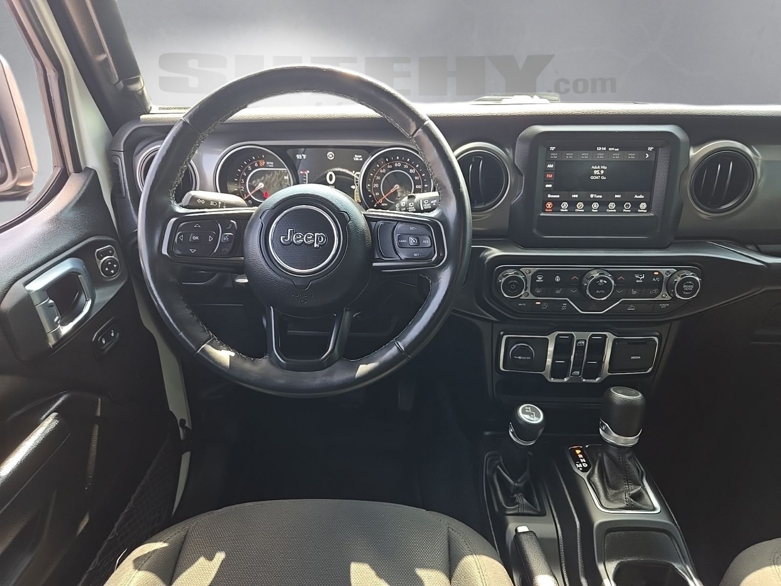 Used 2022 White Jeep Unlimited High Tide image 3
