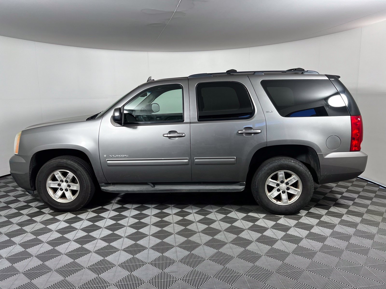 Thumbnail: 2009 GMC Yukon - 7