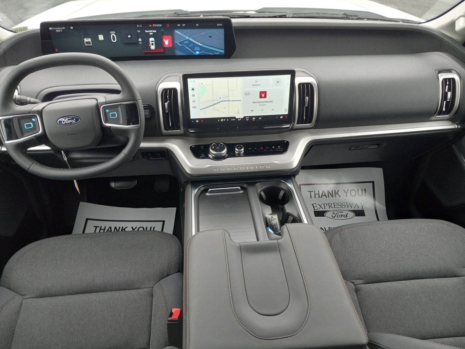 2025 Ford Expedition image 14