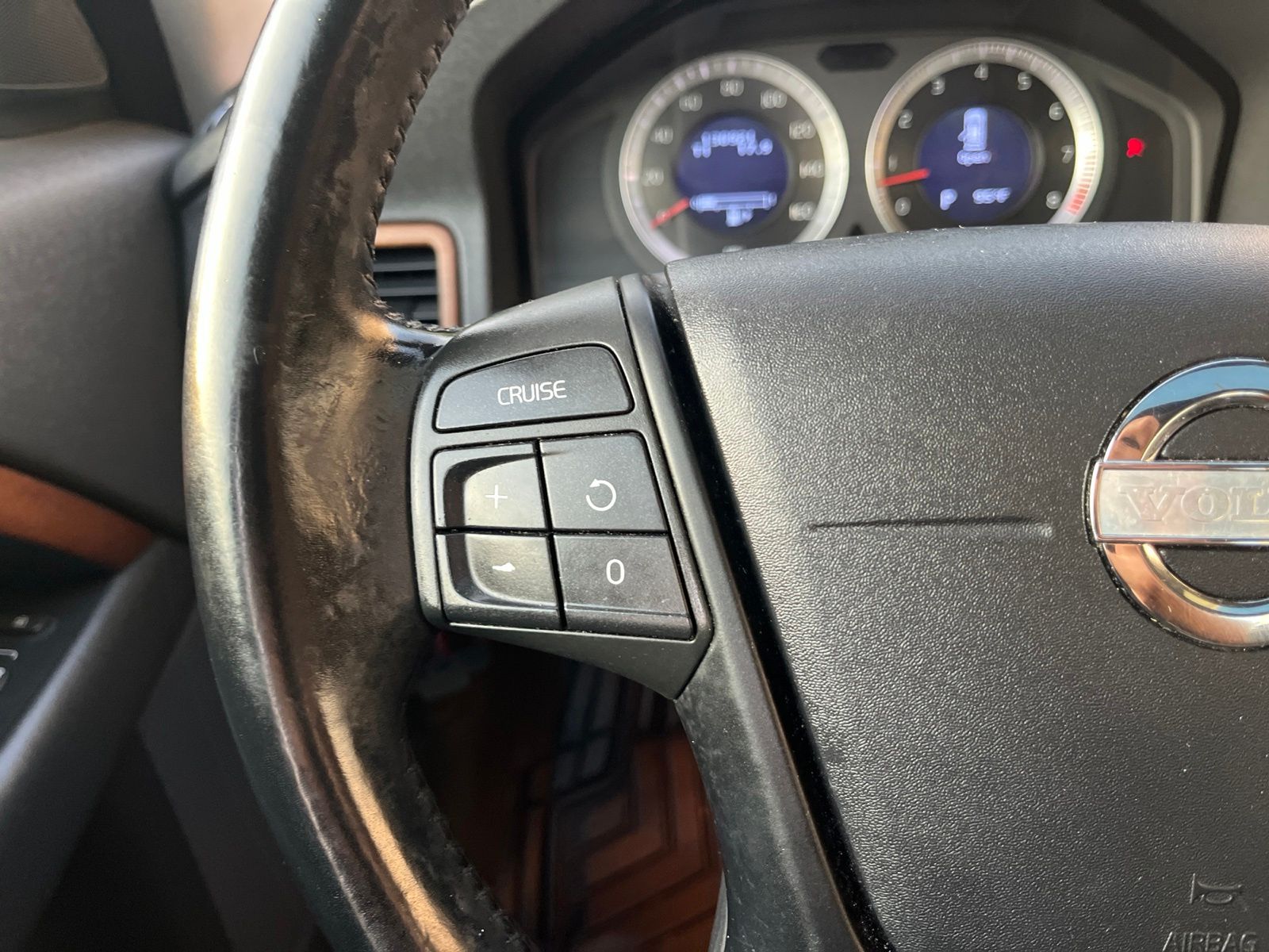 Used Car 2010 Volvo Xc70  3.2 For Sale Under $10,000 In Austin, Texas