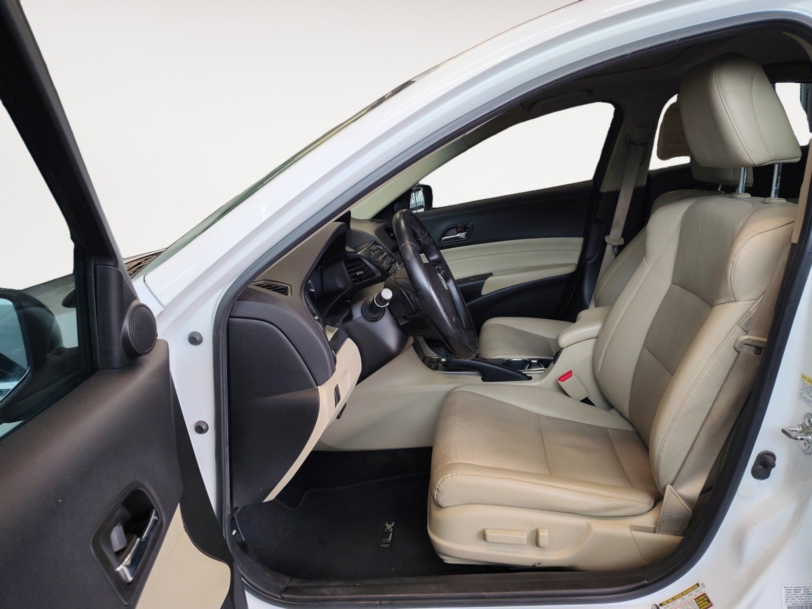 Used Car 2013 Acura Ilx  2.0l For Sale Under $12,000 In San Antonio, Texas