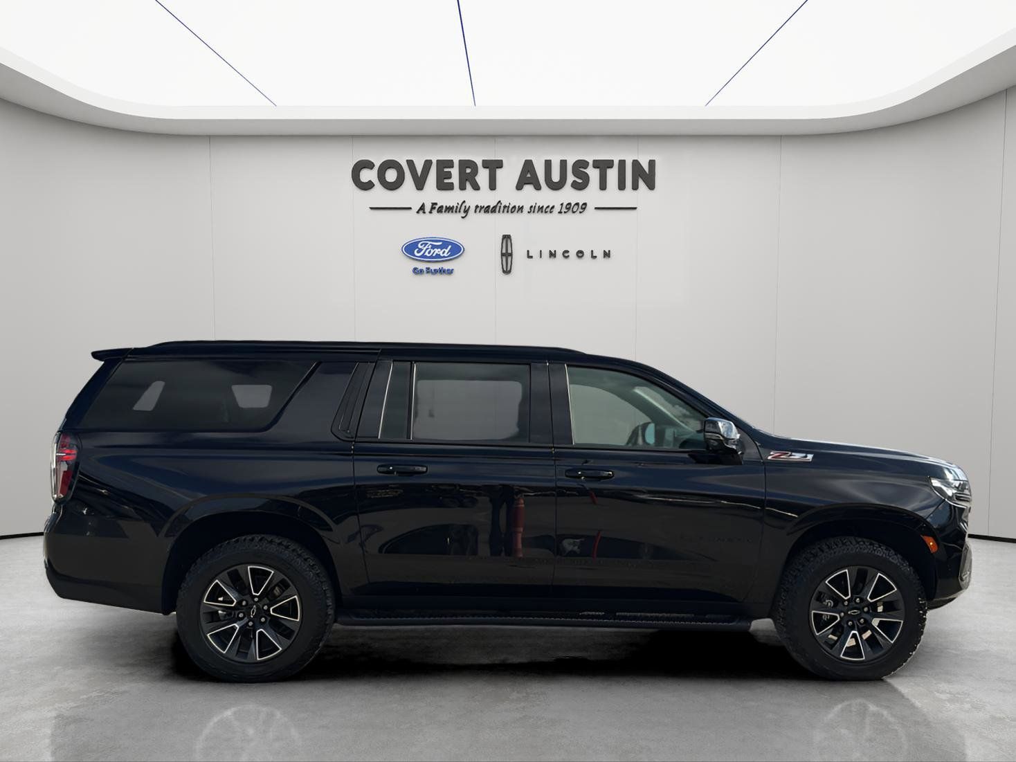 Used Car 2022 Chevrolet Suburban  Z71 For Sale Under $50,000 In Austin, Texas